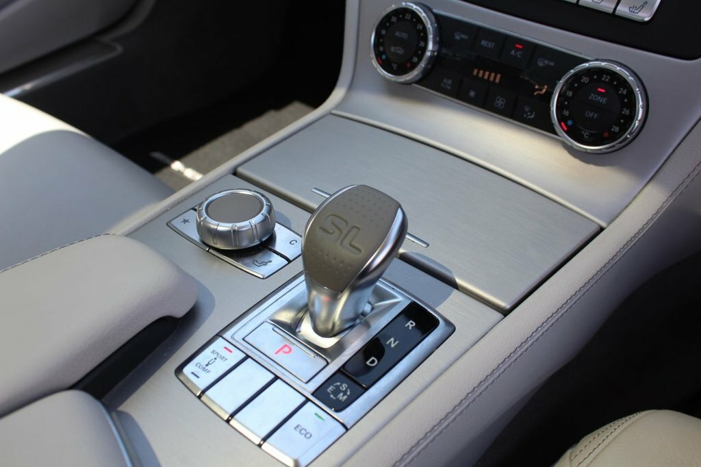 Mercedes-Benz SL Class 4.7 Sl500 V8...  #18
