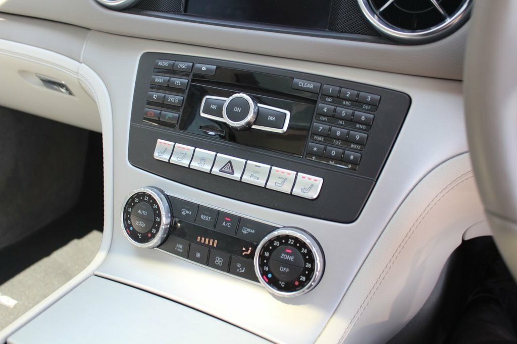 Mercedes-Benz SL Class 4.7 Sl500 V8...  #19