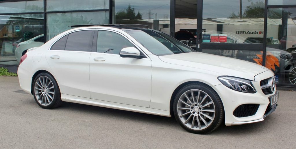 Mercedes-Benz C Class 2L Amg Line White
