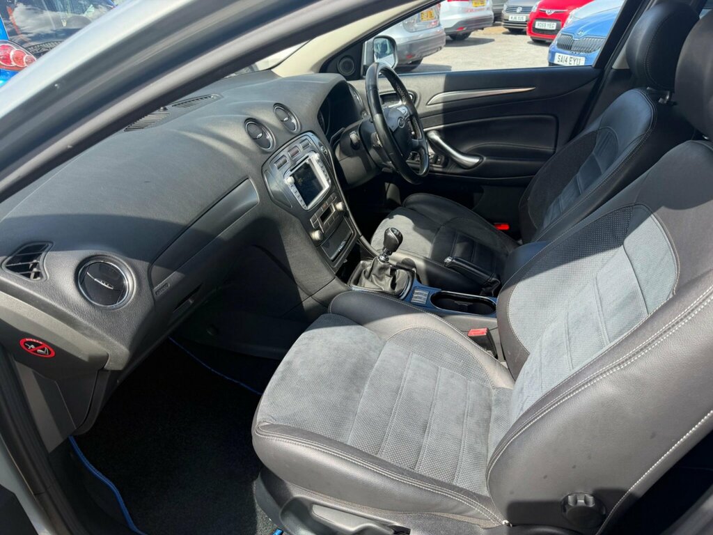 Ford Mondeo 2.0Tdci 140 Zetec Hatchback Grey #11