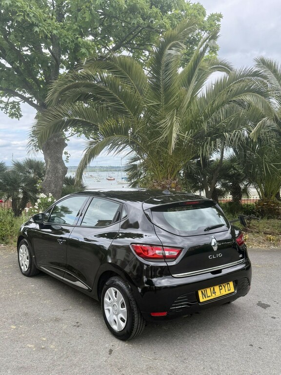 Renault Clio 1.5 Dynamique Medianav Eco Dci 90 Stop Start NL14PYD Black #5