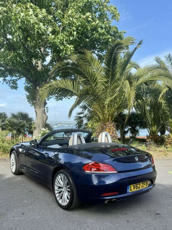 BMW Z4 2.0 Z4 Sdrive20i Roadster LV62ZFB Blue #3
