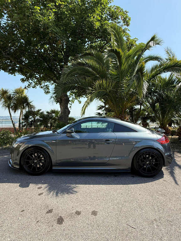 Audi TT Tdi Quattro Black Edition Red #1
