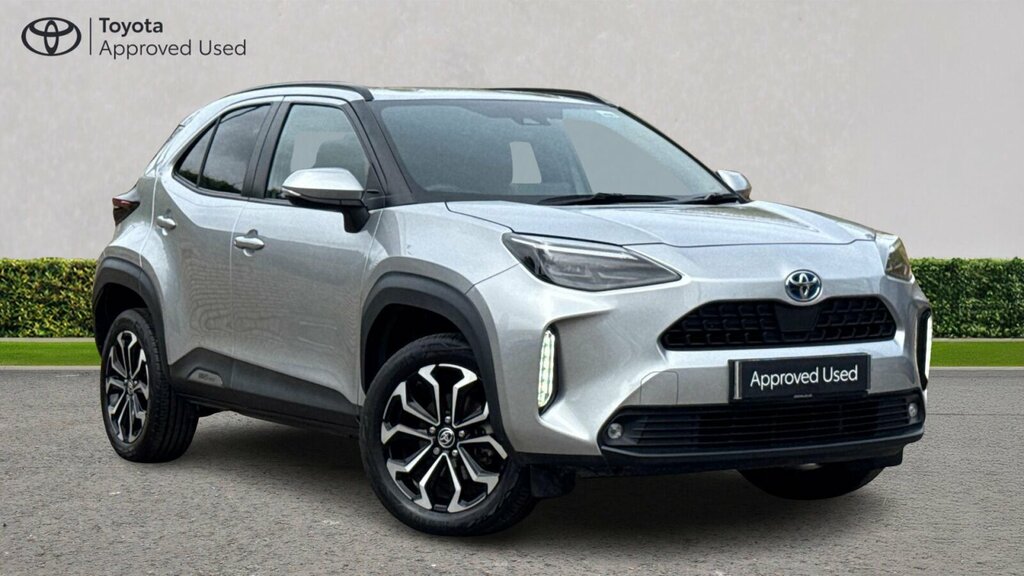 Toyota Yaris Cross 1.5 Vvt-h Design Suv Hybrid E-cvt Euro Silver