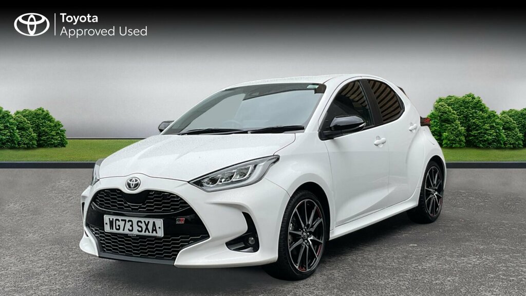Toyota Yaris 1.5 Vvt-h Gr Sport E-cvt Euro 6 Ss WG73SXA White #3