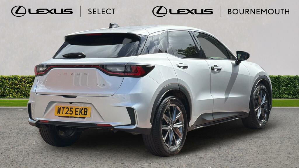 Lexus LBX 1.5 Vvt-ie Premium Plus E-cvt Euro 6 Ss WT25EKB Silver #3