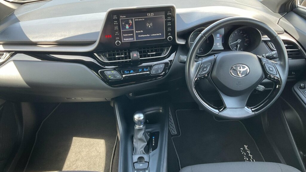 Toyota C-Hr 1.8 Vvt-h Icon Cvt Euro 6 Ss VN23WBT White #6