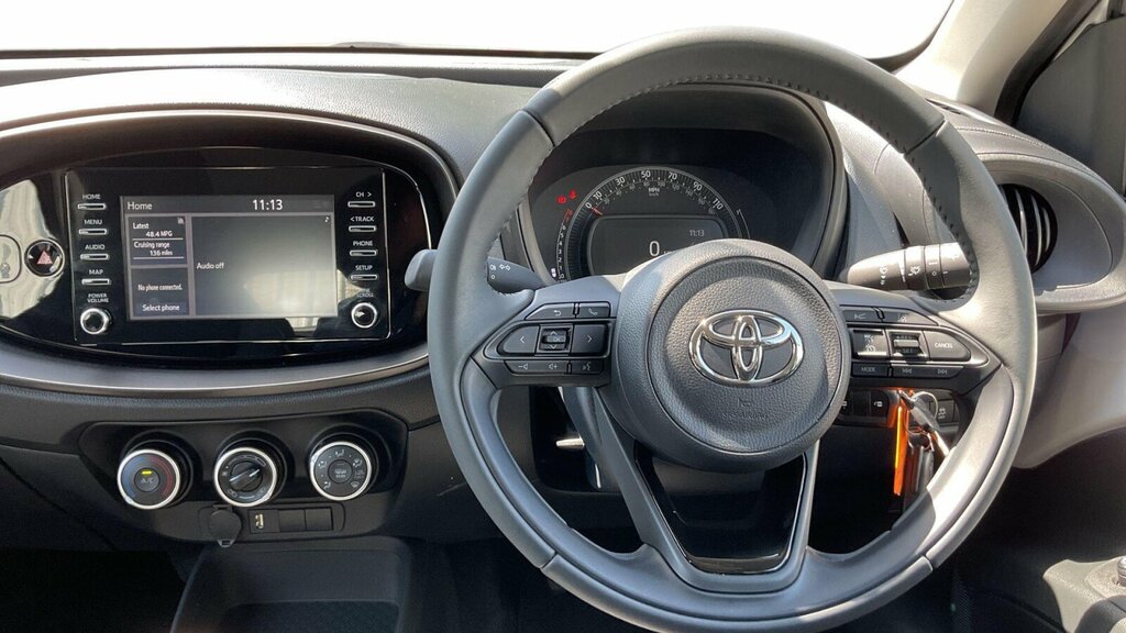 Toyota Aygo X 1.0 Vvt-i Pure Euro 6 Ss HF23YNR White #6