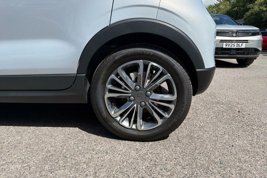 Leapmotor T03 37.3Kwh Auto 5dr Silver #6
