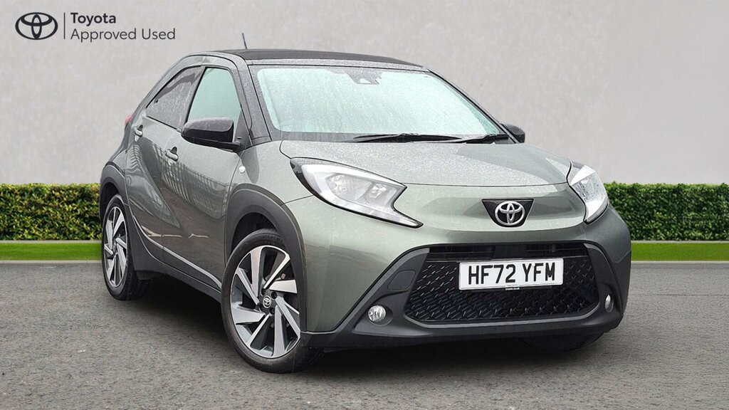 Toyota Aygo X 1.0 Vvt-i Edge Canvas Roof Hatchback Green