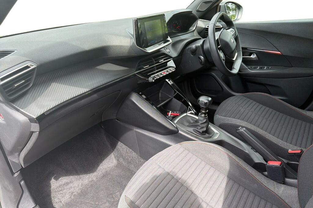 Peugeot 2008 1.2 Puretech Active Premium Euro 6 Ss FV23ZVU White #2