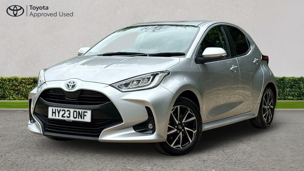 Toyota Yaris 1.5 Vvt-h Design Hatchback Hybrid E-cvt HY23ONF Silver #6