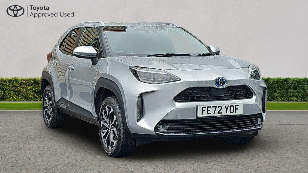 Toyota Yaris Cross 1.5 Vvt-h Design E-cvt Euro 6 Ss Silver