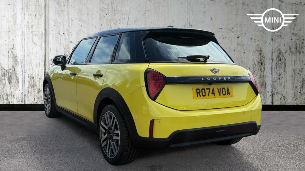 Mini Hatch Cooper S RO74VOA Yellow #2