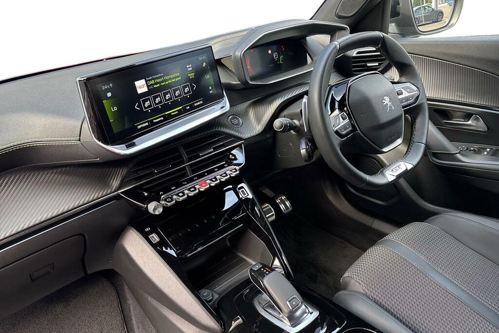 Peugeot 2008 1.2 Puretech Gt Eat Euro 6 Ss Grey #2