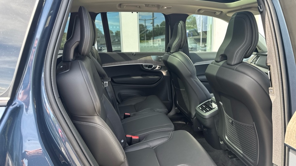 Volvo XC90 Ultimate, B5 Awd Mild Hybrid, Dark, 7 Seat Blue #6