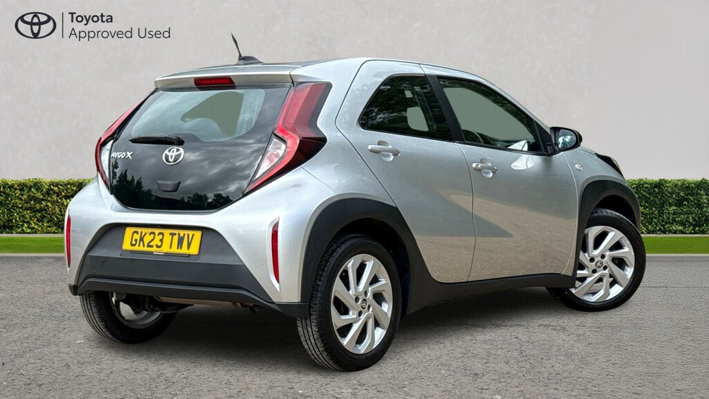 Toyota Aygo X 1.0 Vvt-i Pure Hatchback Euro 6 GK23TWV Silver #4