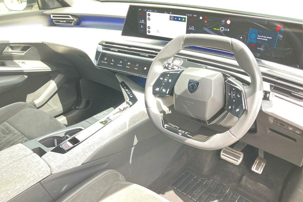 Peugeot 5008 73Kwh Gt EK74ZCN Blue #6