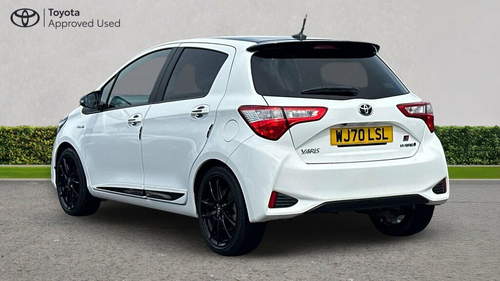 Toyota Yaris 1.5 Vvt-h Gr Sport E-cvt Euro 6 Ss WJ70LSL White #4