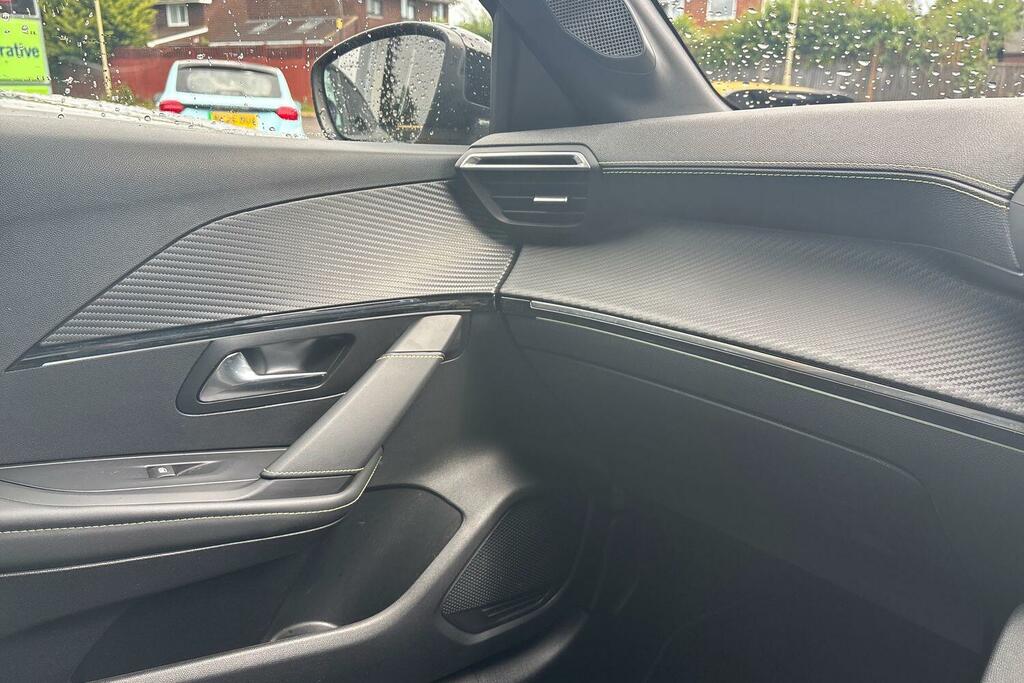 Peugeot 208 1.2 Puretech Allure Premium Hatchback Blue #38