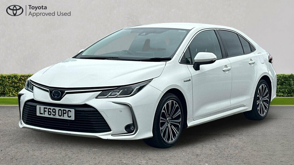 Toyota Corolla 1.8 Vvt-h Design Cvt Euro 6 Ss LF69OPC White #3