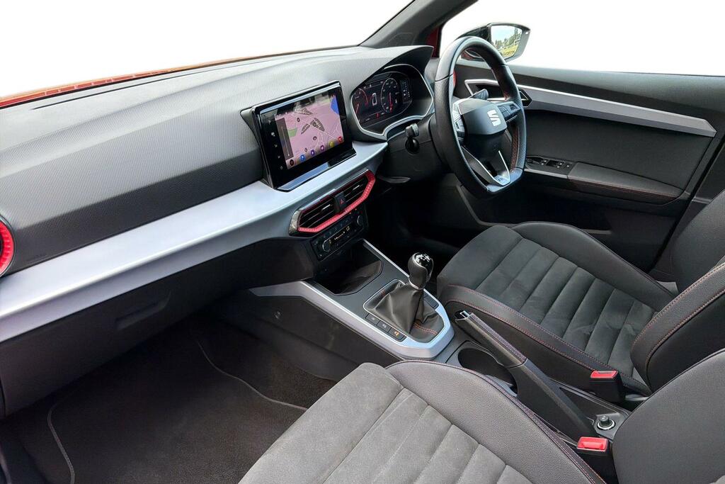 Seat Arona 1.0 Tsi 110 Fr Sport Red #2