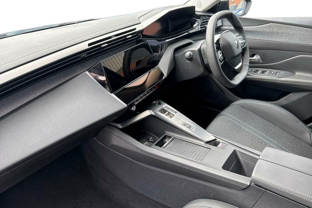 Peugeot 308 1.6 12.4Kwh Allure Premium E-eat Euro 6 Ss Black #2