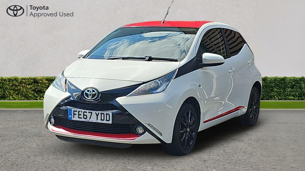 Toyota Aygo 1.0 Vvt-i X-press Euro 6 FE67YDD White #3