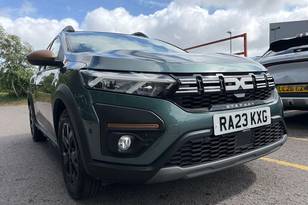 Dacia Sandero Stepway 1.0 Tce Extreme Cvt Euro 6 Ss Green #5