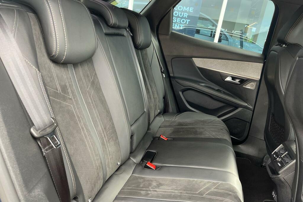 Peugeot 3008 1.2 Puretech Allure Premium Suv  #19