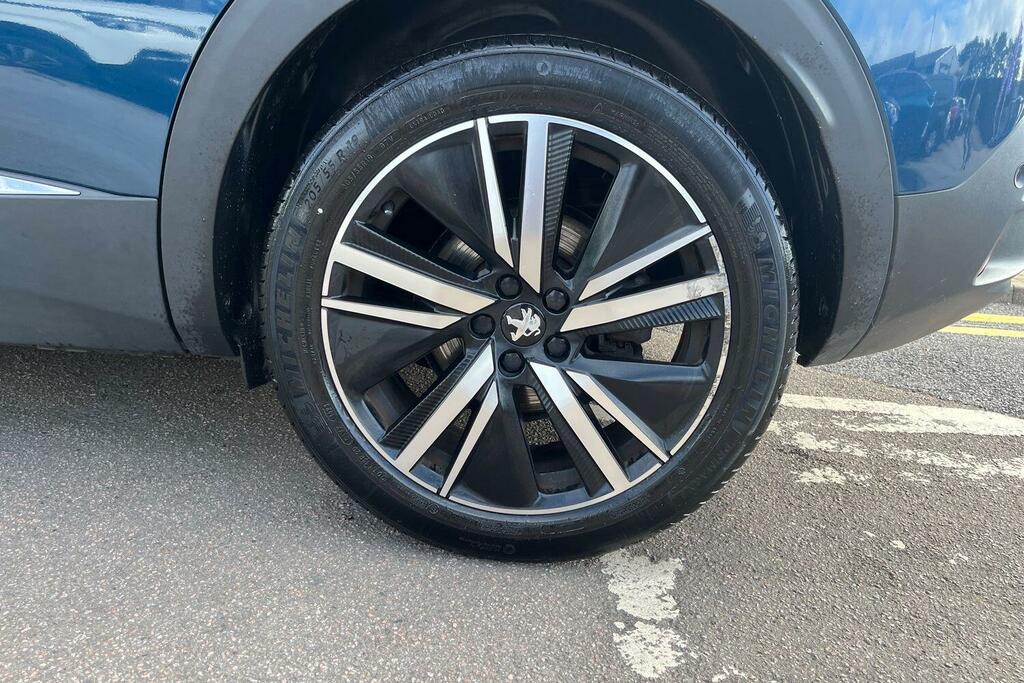 Peugeot 3008 1.2 Puretech Allure Premium Suv  #32