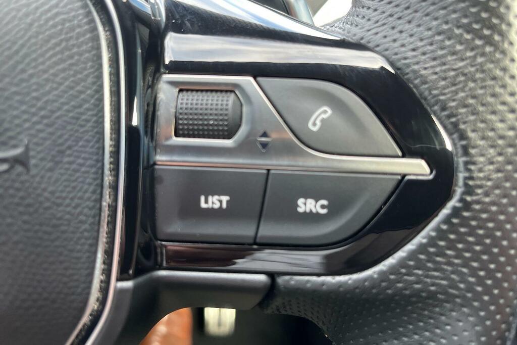 Peugeot 3008 1.2 Puretech Allure Premium Suv  #23