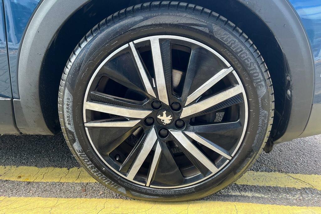 Peugeot 3008 1.2 Puretech Allure Premium Suv  #30