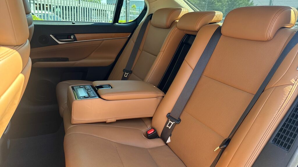 Lexus GS  Black #18
