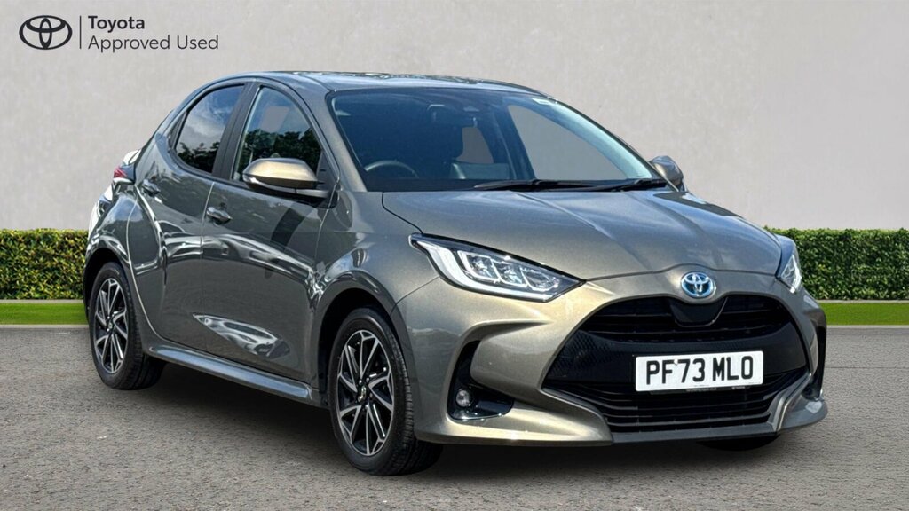 Toyota Yaris 1.5 Vvt-h Design E-cvt Euro 6 Ss PF73MLO Brown
