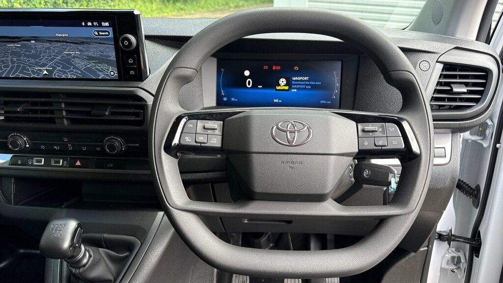 Toyota PROACE 75Kwh Icon Medium Panel Van Mwb #17