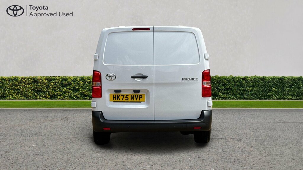 Toyota PROACE 75Kwh Icon Medium Panel Van Mwb #50