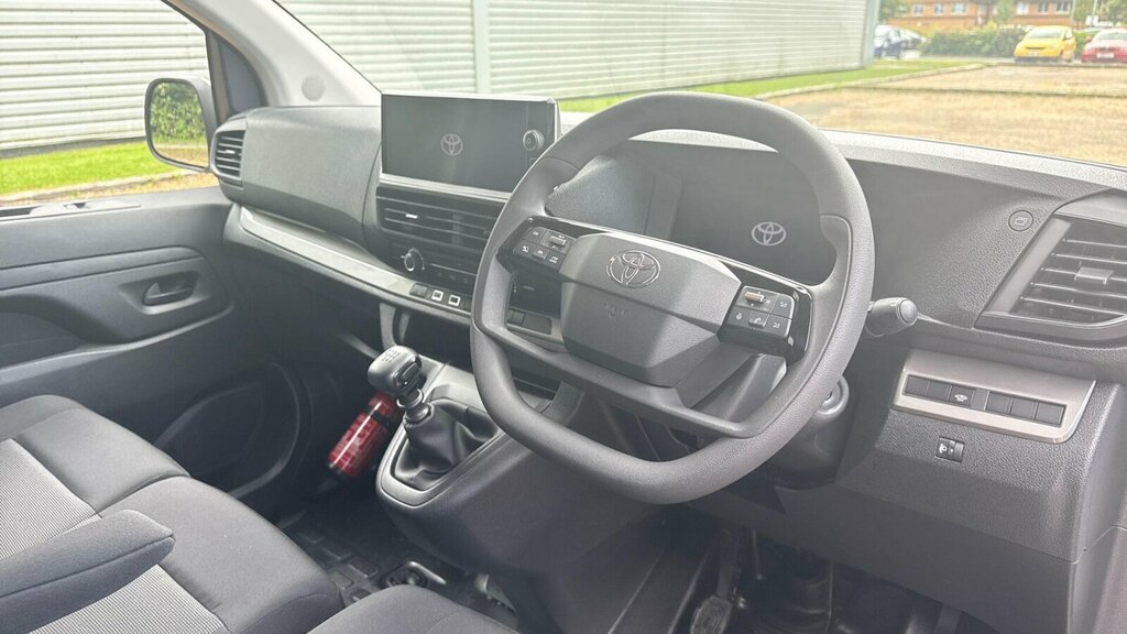Toyota PROACE 75Kwh Icon Medium Panel Van Mwb #21