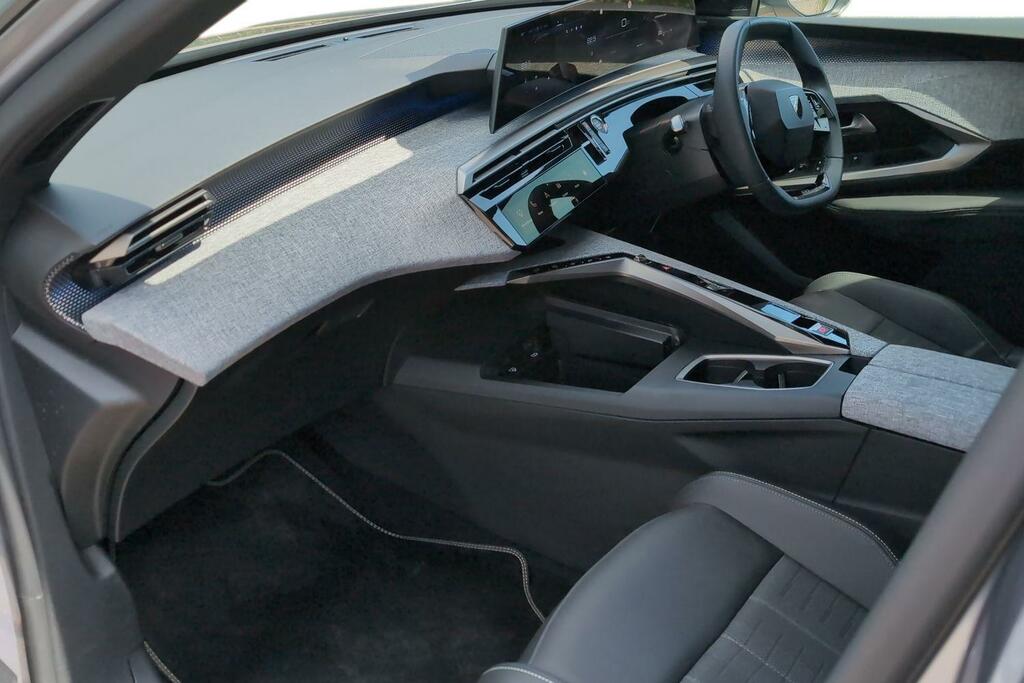Peugeot 5008 1.2 Gt E-dsc6 Euro 6 Ss Grey #2