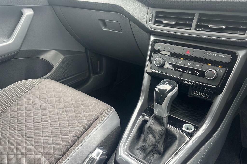 Volkswagen T-Cross 1.0 Tsi 95Ps S Hatchback Grey #13