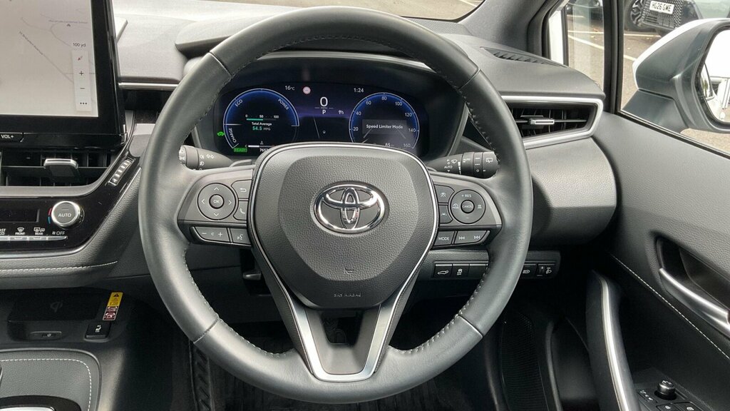 Toyota Corolla Gr Sport White #19