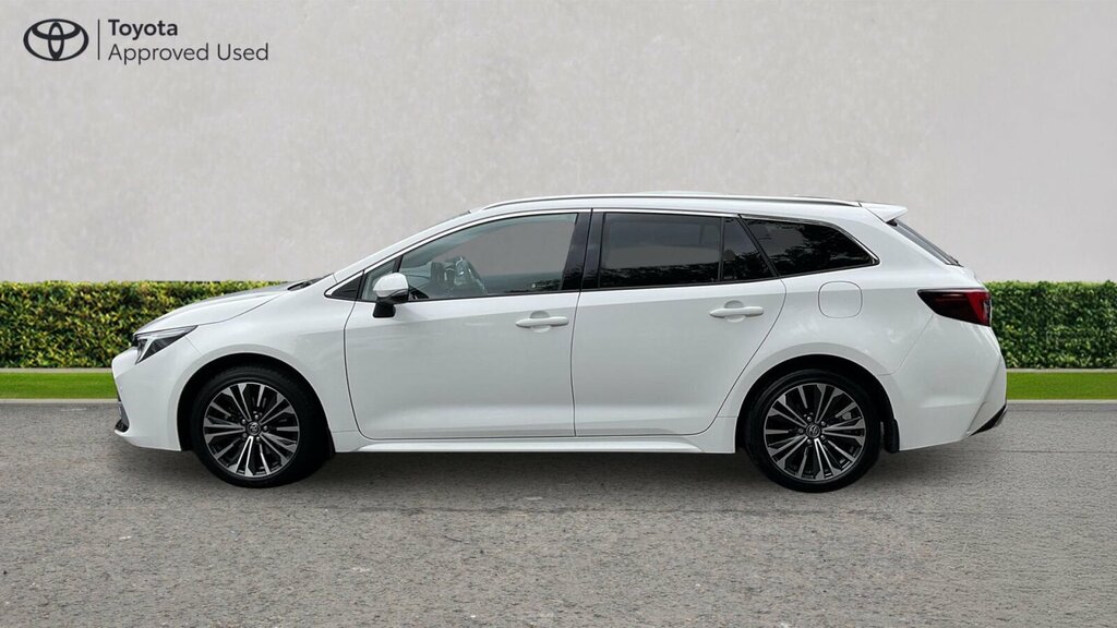 Toyota Corolla Gr Sport White #49