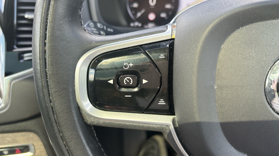 Volvo XC90 2.0 B5p 250 R Design Awd Gtron Grey #17