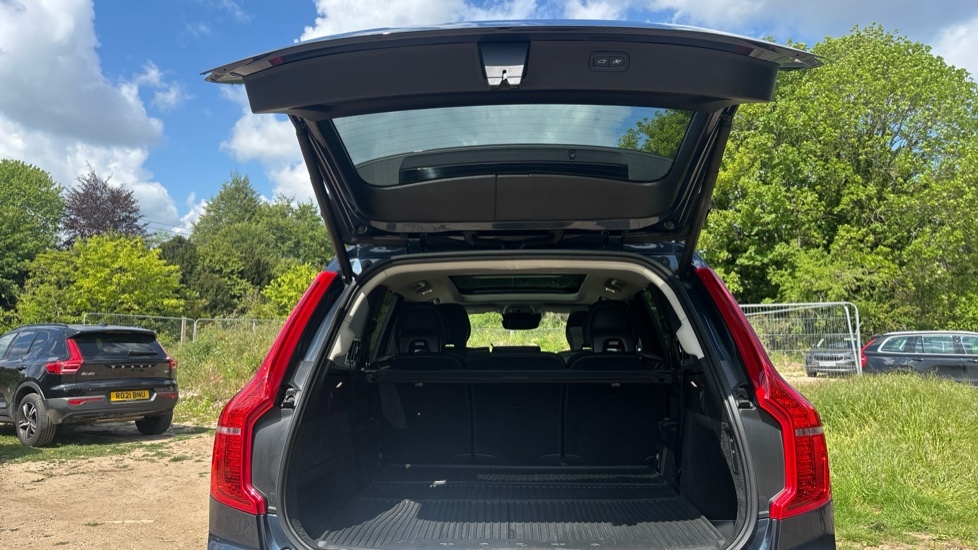 Volvo XC90 2.0 B5p 250 R Design Awd Gtron Grey #13
