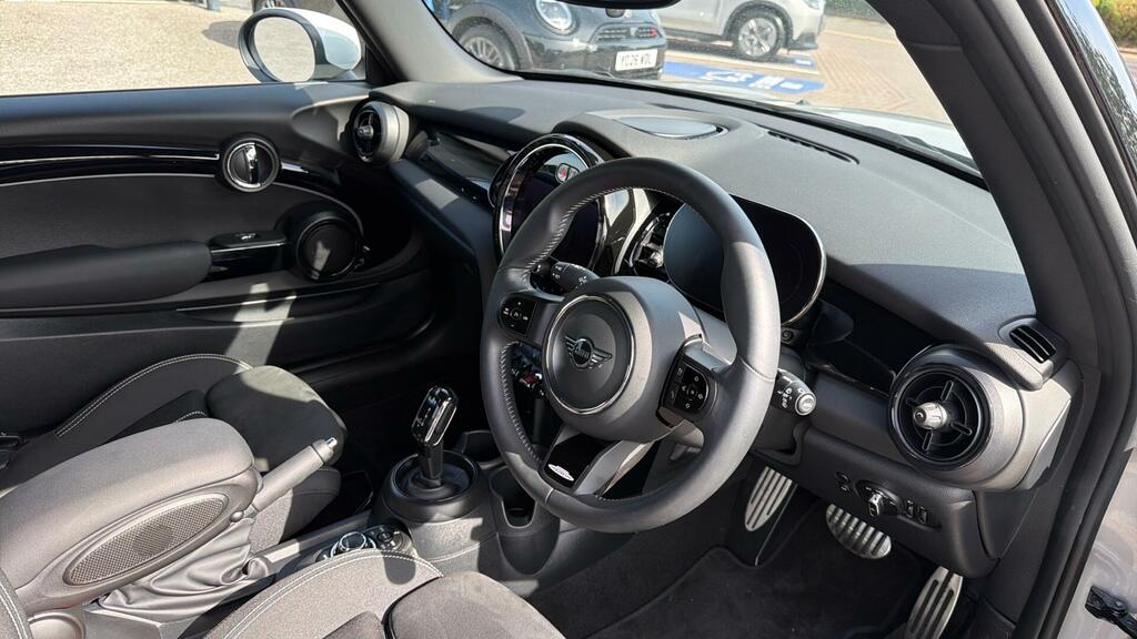 Mini Hatch 3-Door Hatch Cooper Sport HV23MRX Silver #6