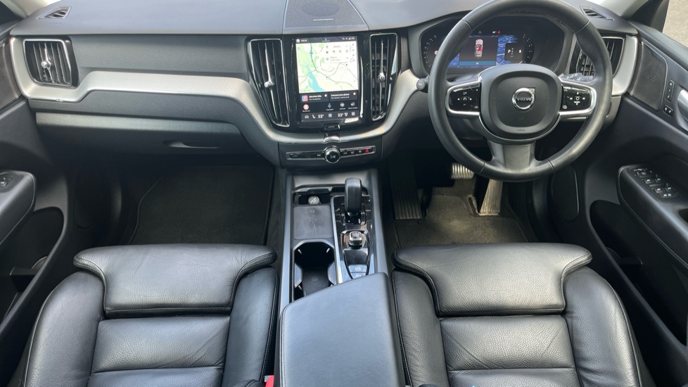 Volvo XC60 Plus, B4 Awd Mild Hybrid, Dark KN73MPF Blue #5