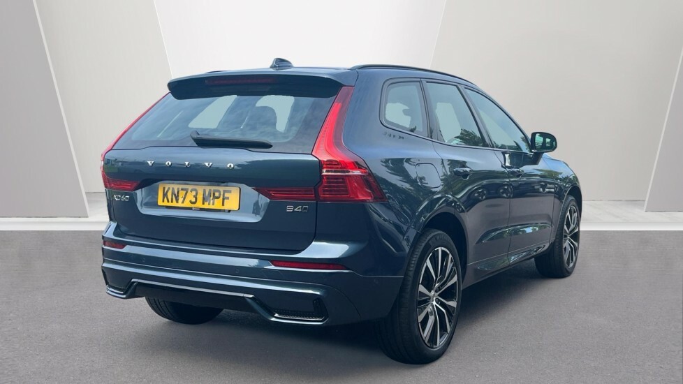 Volvo XC60 Plus, B4 Awd Mild Hybrid, Dark KN73MPF Blue #2