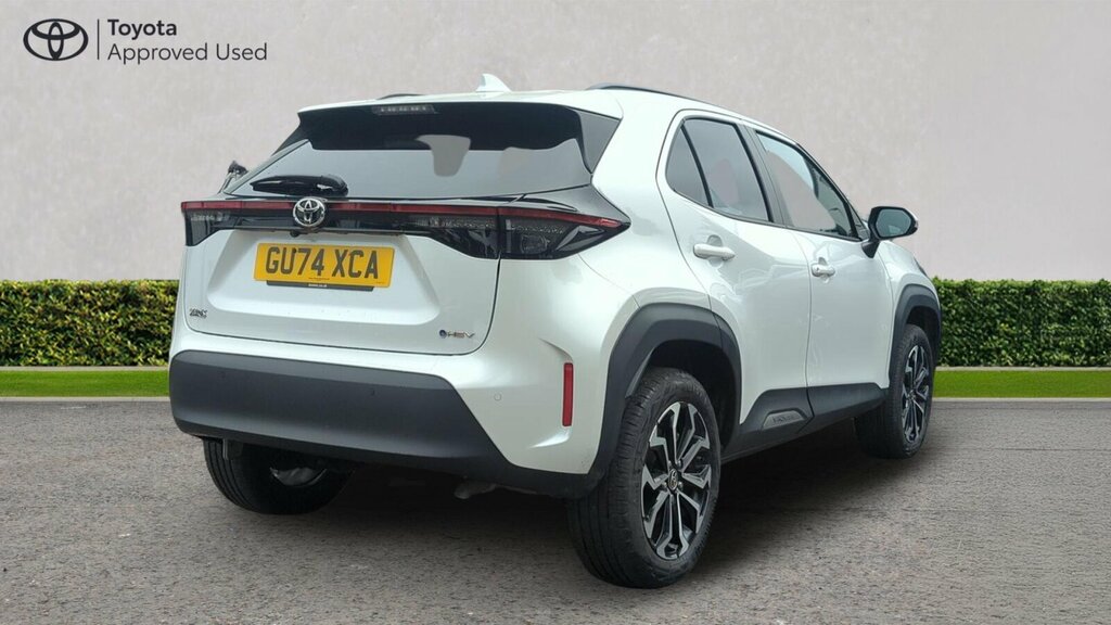 Toyota Yaris Cross 1.5 Vvt-h Design E-cvt Euro 6 Ss GU74XCA White #4