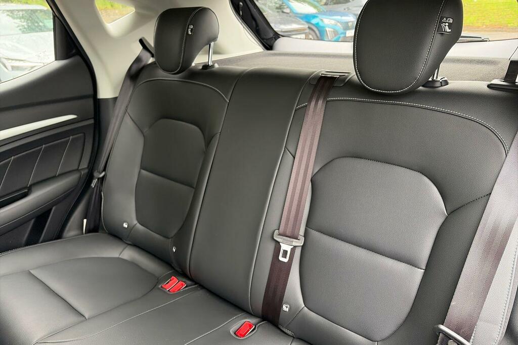 MG ZS Exclusive T-gdi Red #14