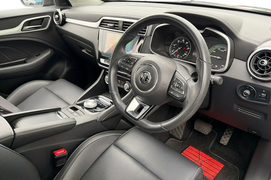 MG ZS Exclusive T-gdi Red #8